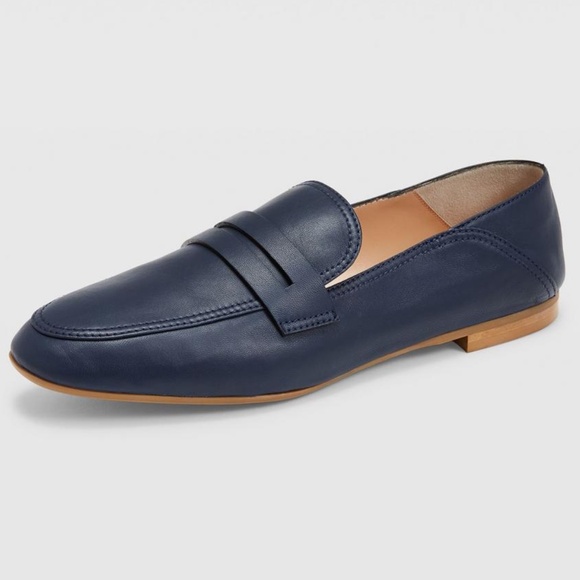 Kedda Loafers - Brand New (tags never on shoes) - NEVER WORN - Navy